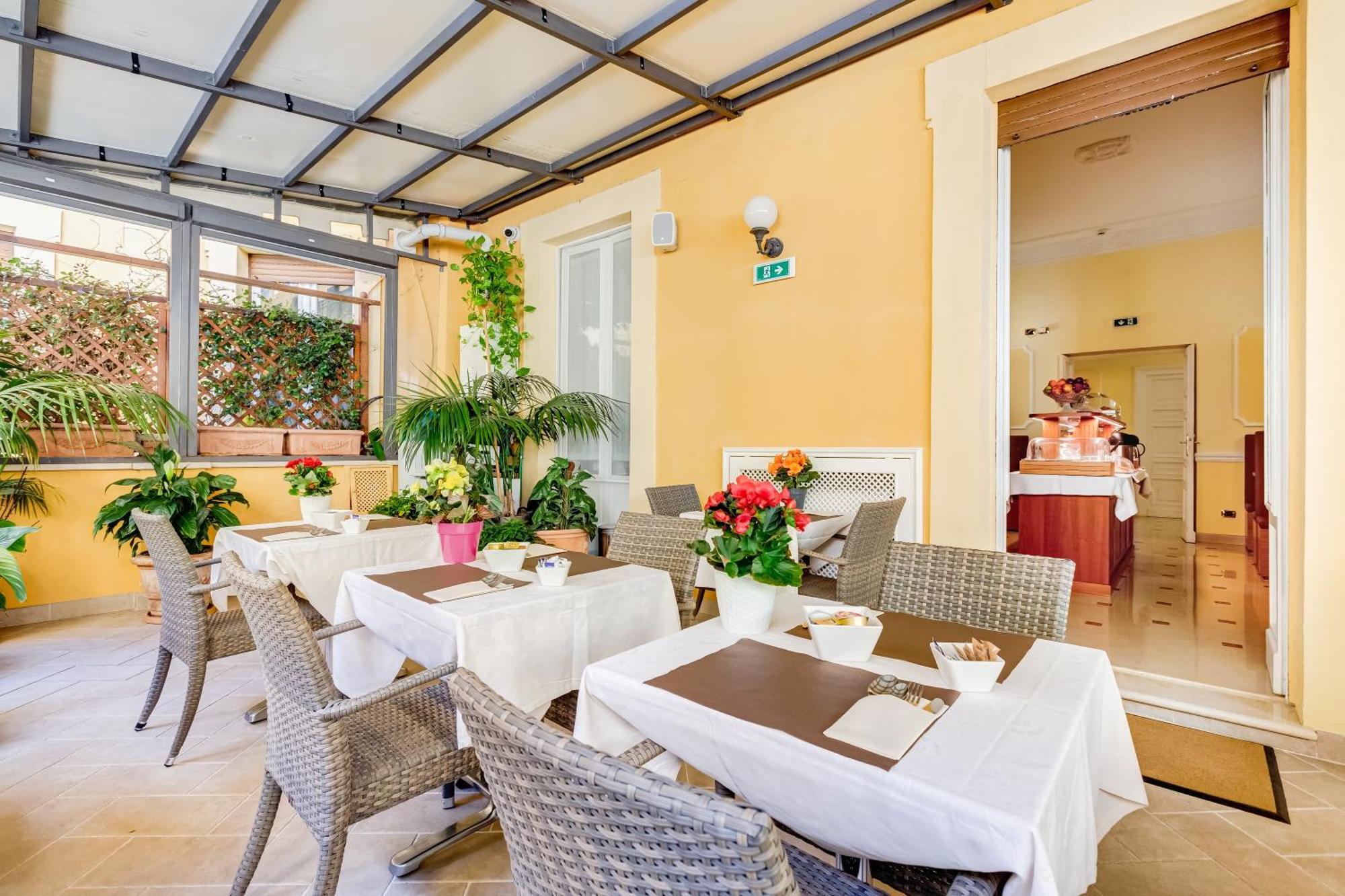 Hotel Cellini — Foto 1